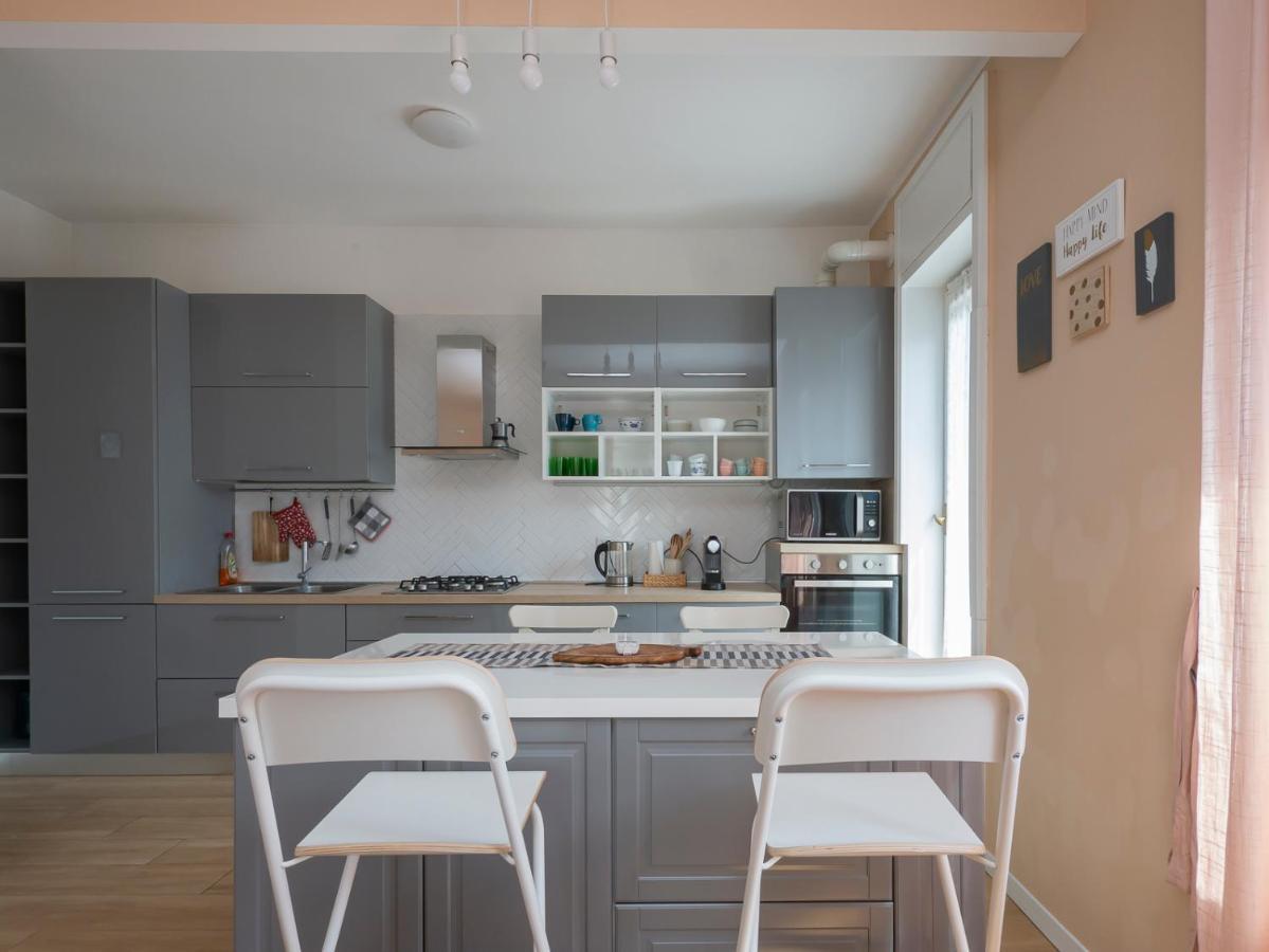 I Host - Marescalchi 9 Apartment
