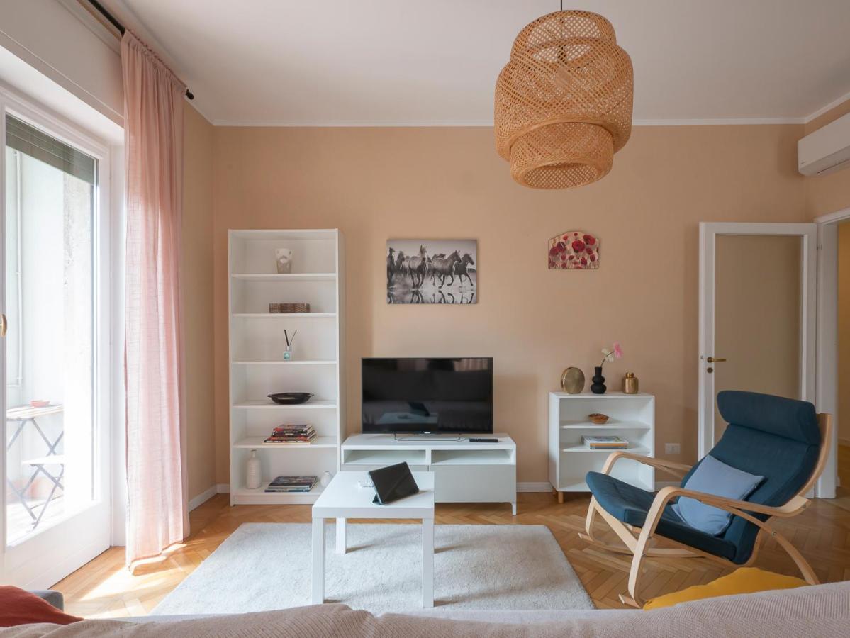 Apartment I Host - Marescalchi 9 Milan