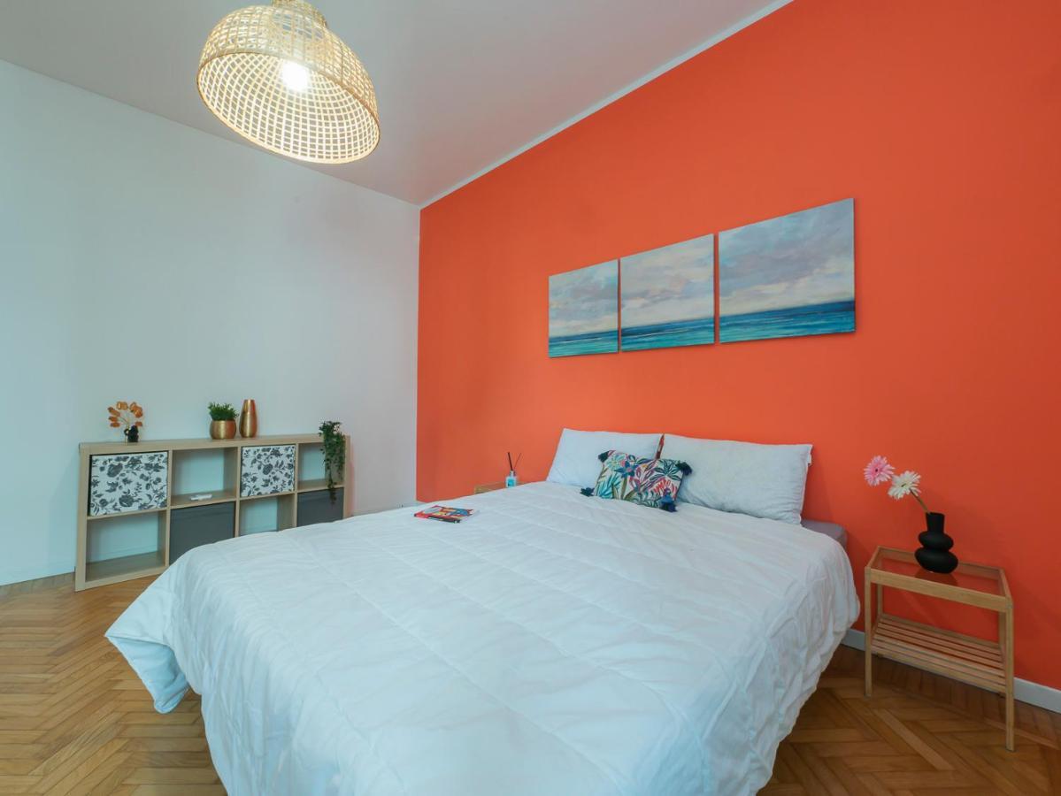 I Host - Marescalchi 9 Apartment