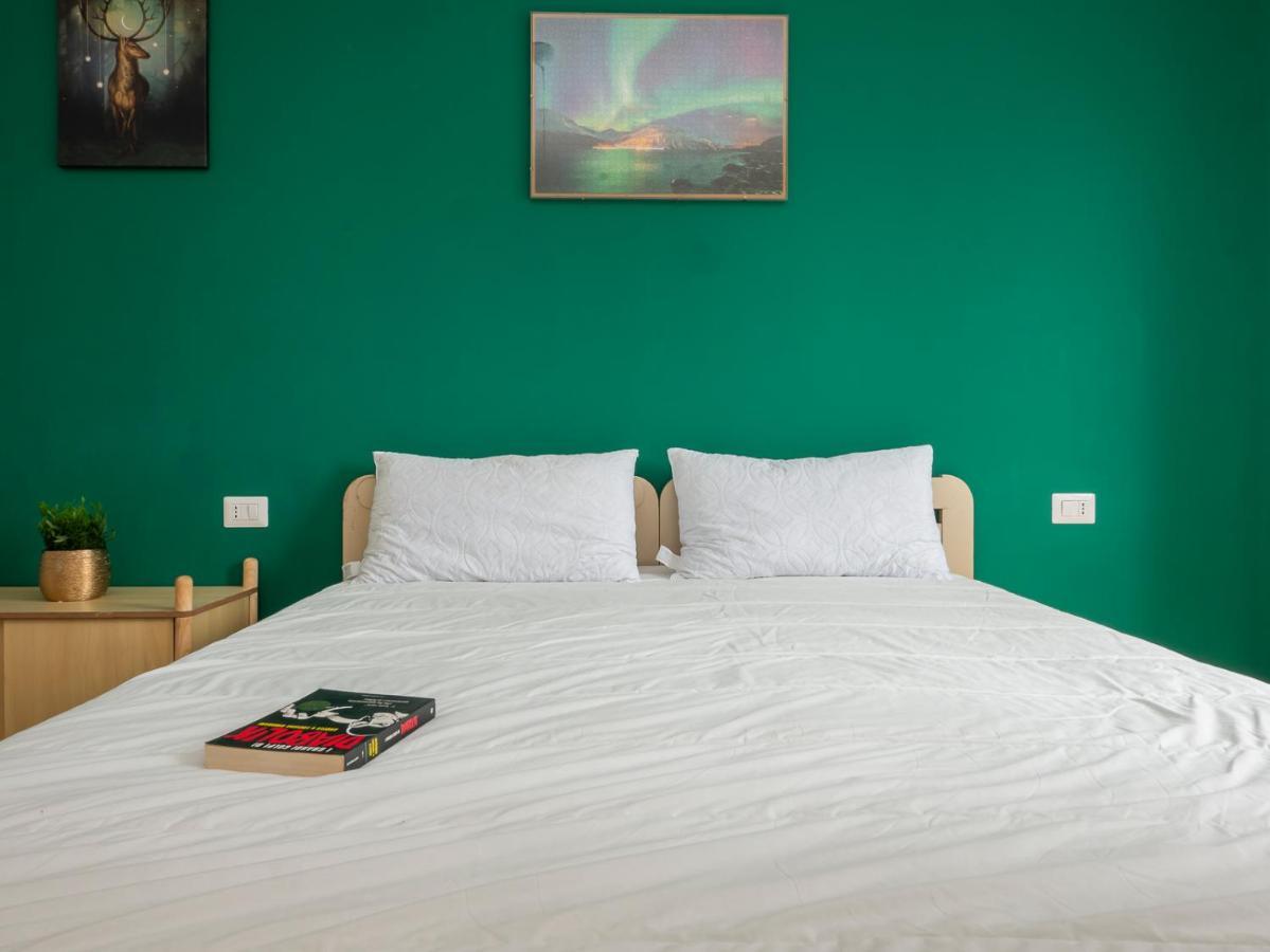 Apartment I Host - Marescalchi 9