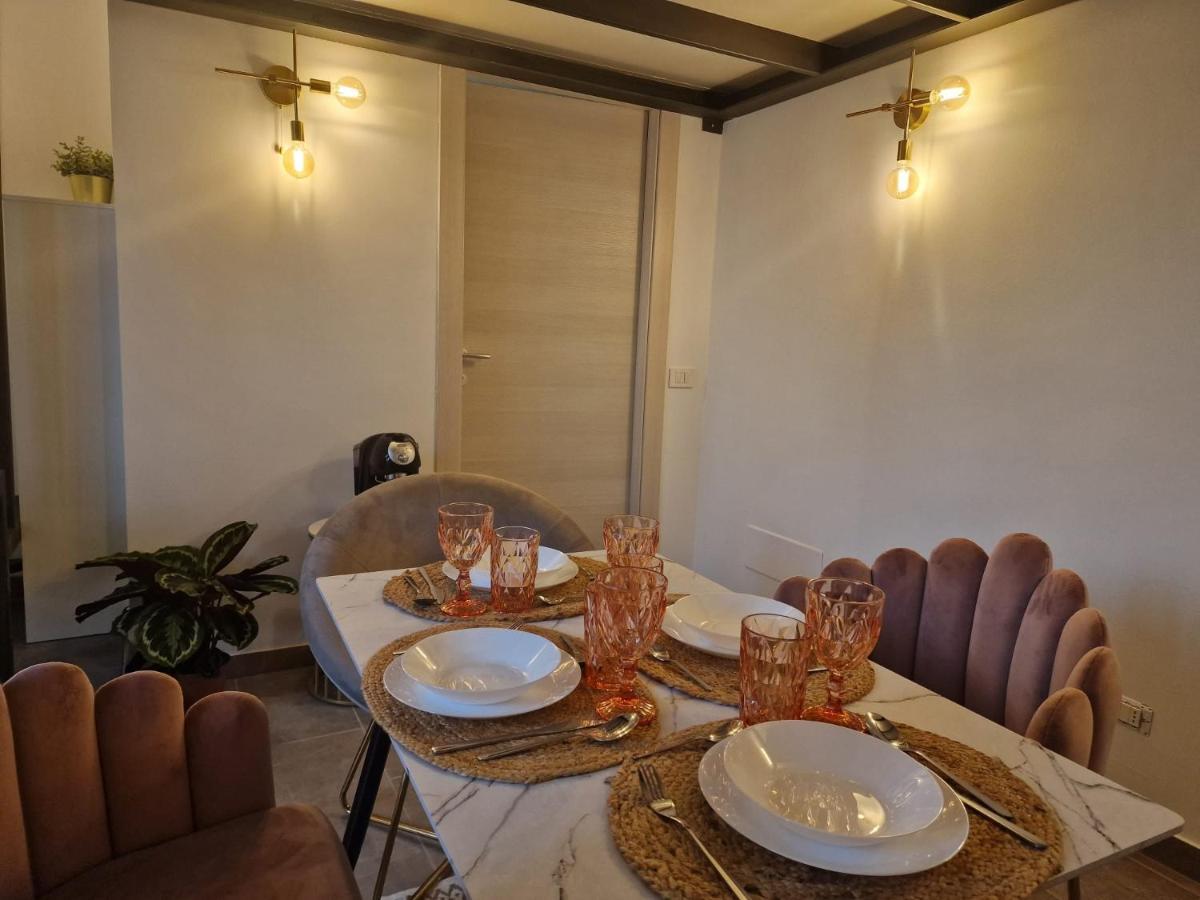 Apartment Regina In Porta Romana 2 - Sky Tv, Wifi E Breakfast Box Milan