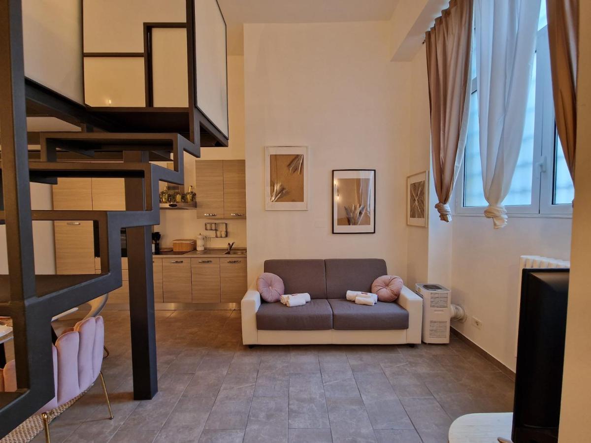Regina In Porta Romana 2 - Sky Tv, Wifi E Breakfast Box Apartment Milan