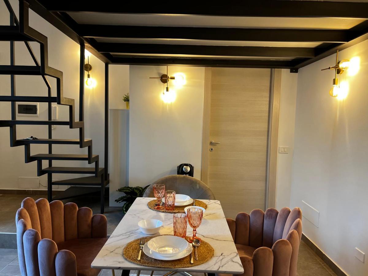 Apartment Regina In Porta Romana 2 - Sky Tv, Wifi E Breakfast Box *
