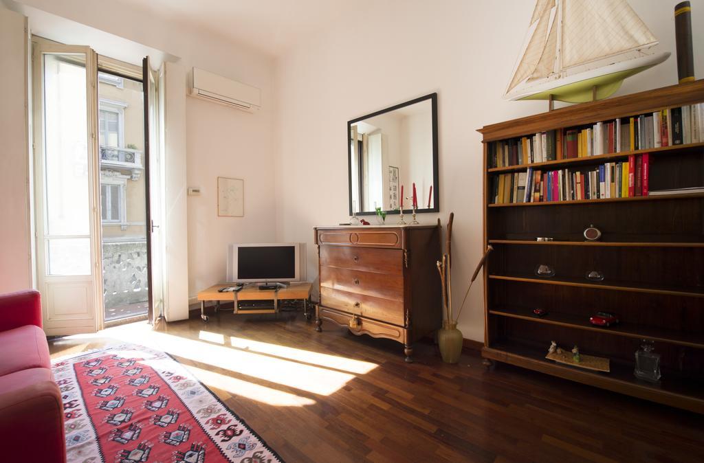 Apartment Via Ciro Menotti Halldis Apartment Milan