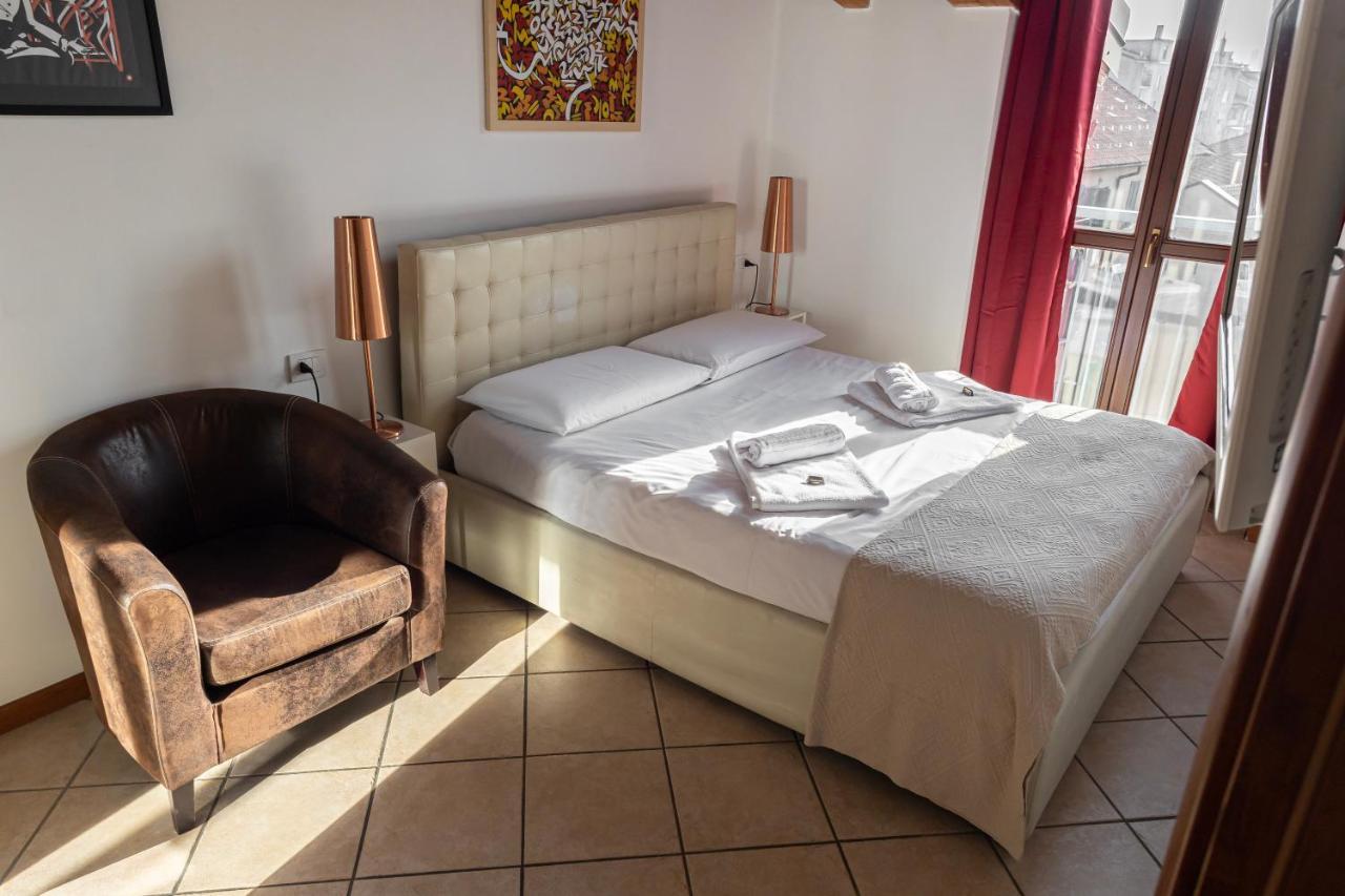 Apartment Bilocale Con Splendida Vista In Zona Bovisa *