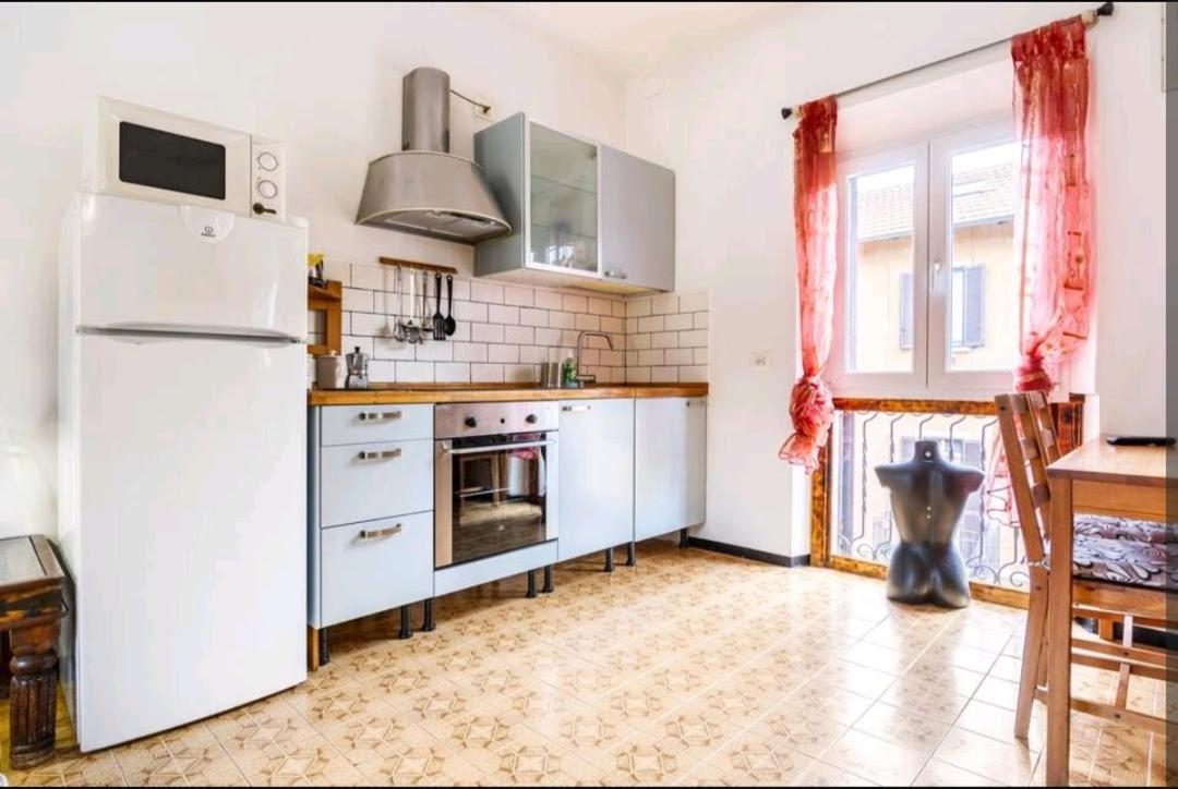 Guest house Relax A 4 Salti Dai Navigli Milan