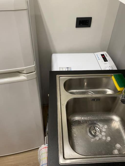 Residenza Mirabello - Mono In Via Plana - Corso Sempione * Milano