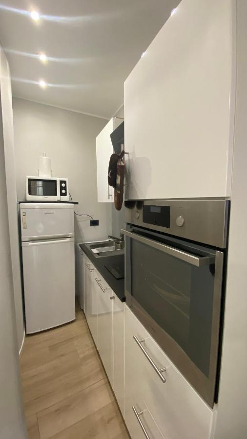 Residenza Mirabello - Mono In Via Plana - Corso Sempione Milano