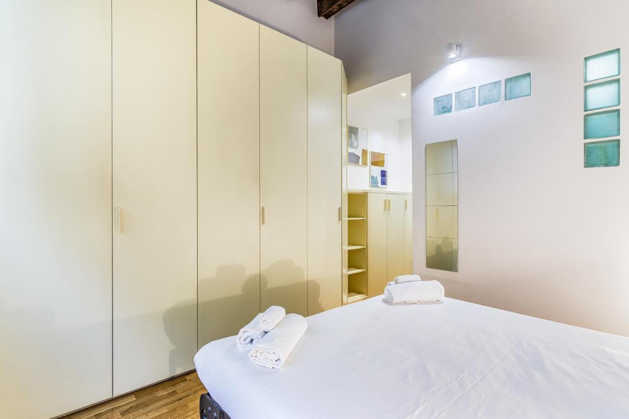 Apartment Ferrari Milan