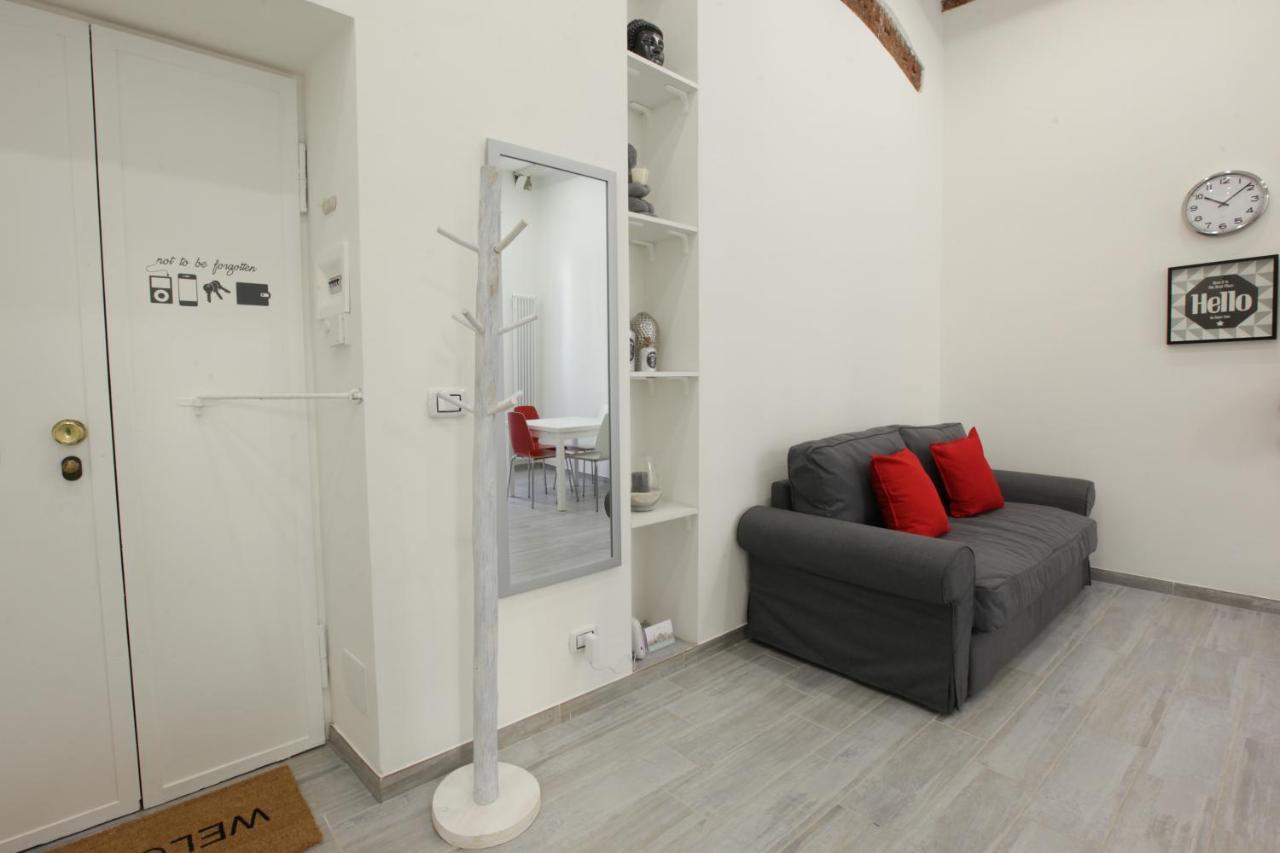 Apartment Amazing In Center With Balcony Milan