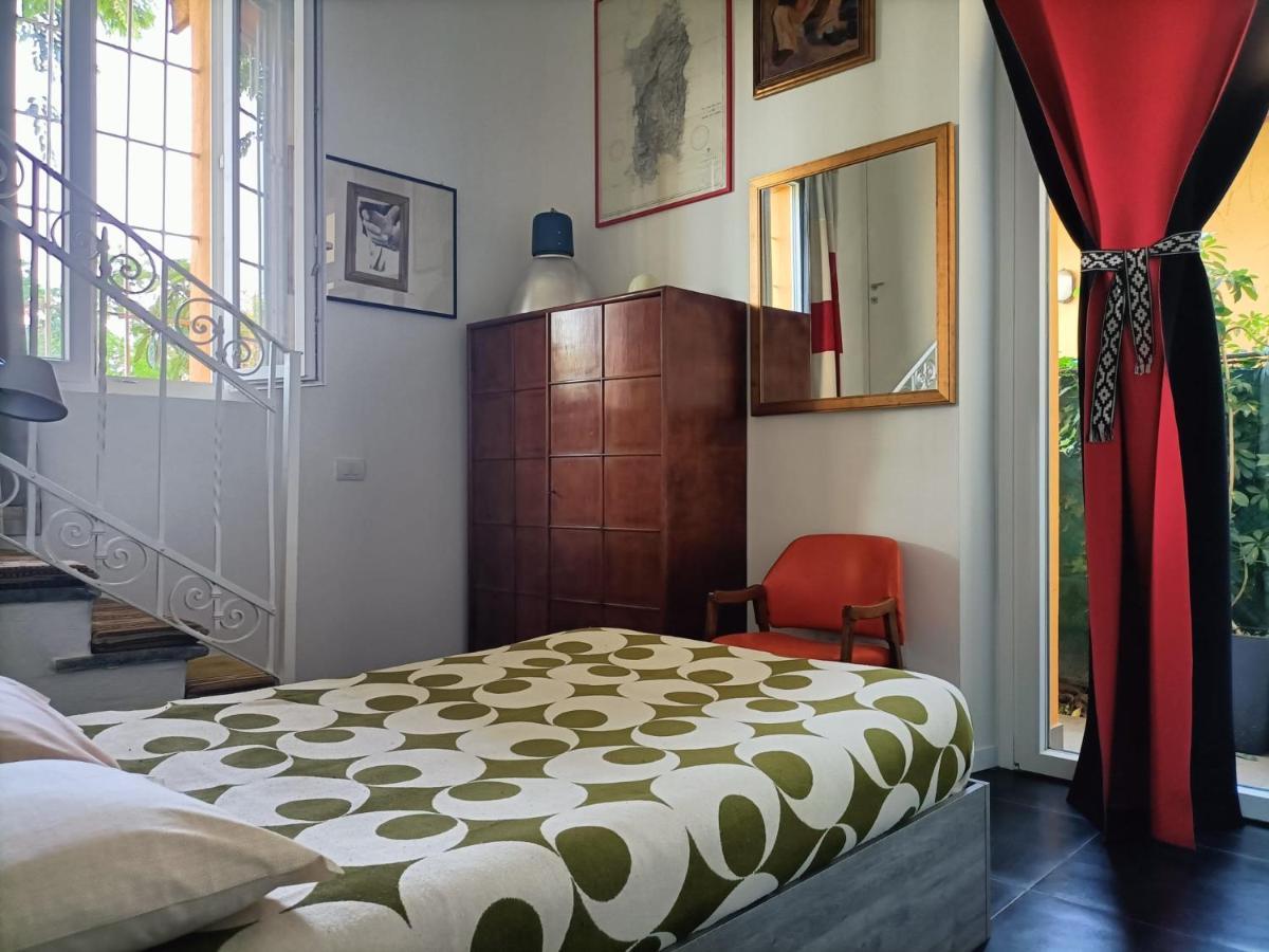 With A Garden Homestay