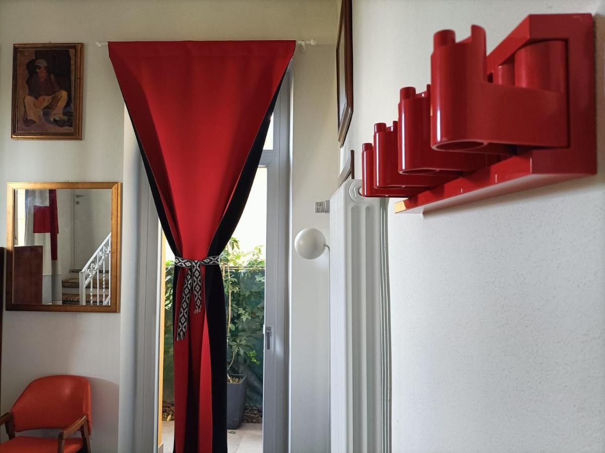 Homestay With A Garden