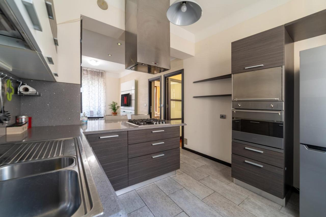 Apartment Stazione Centrale-centro, Spazioso E Elegante Apt *
