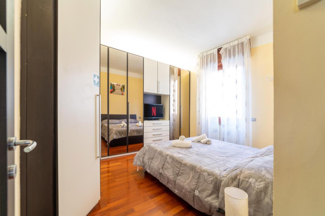 Stazione Centrale-centro, Spazioso E Elegante Apt Apartment *