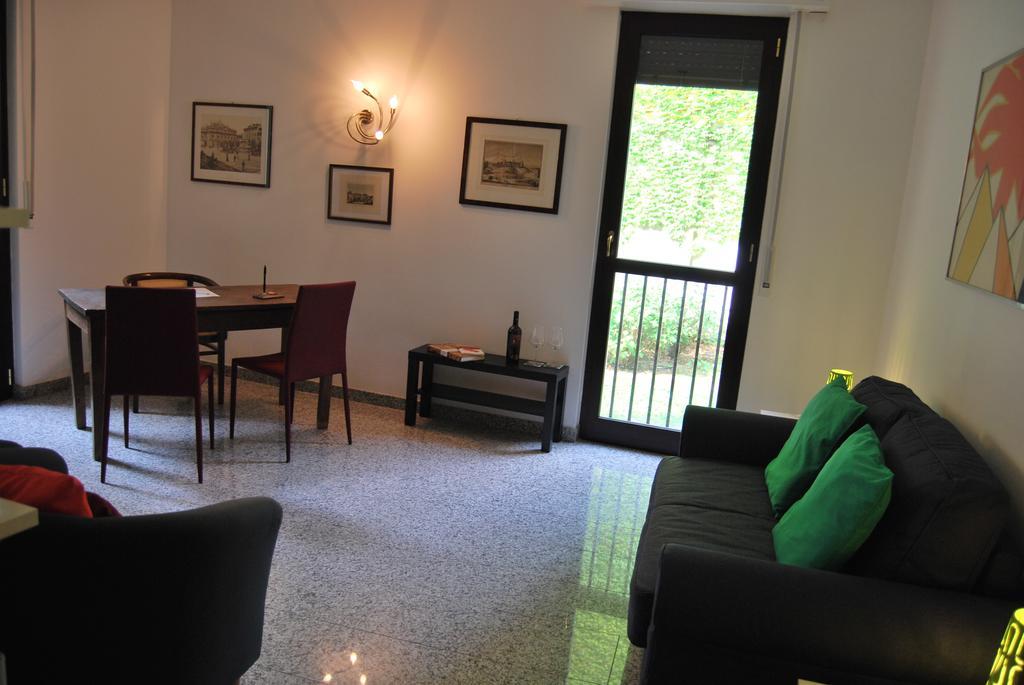 Porta Romana Garden Apartment *
