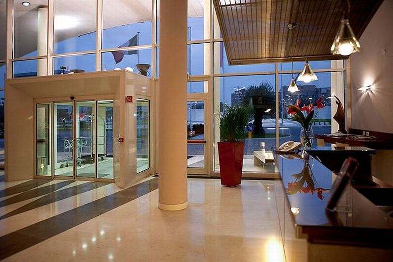 Hotel Rafael 3*