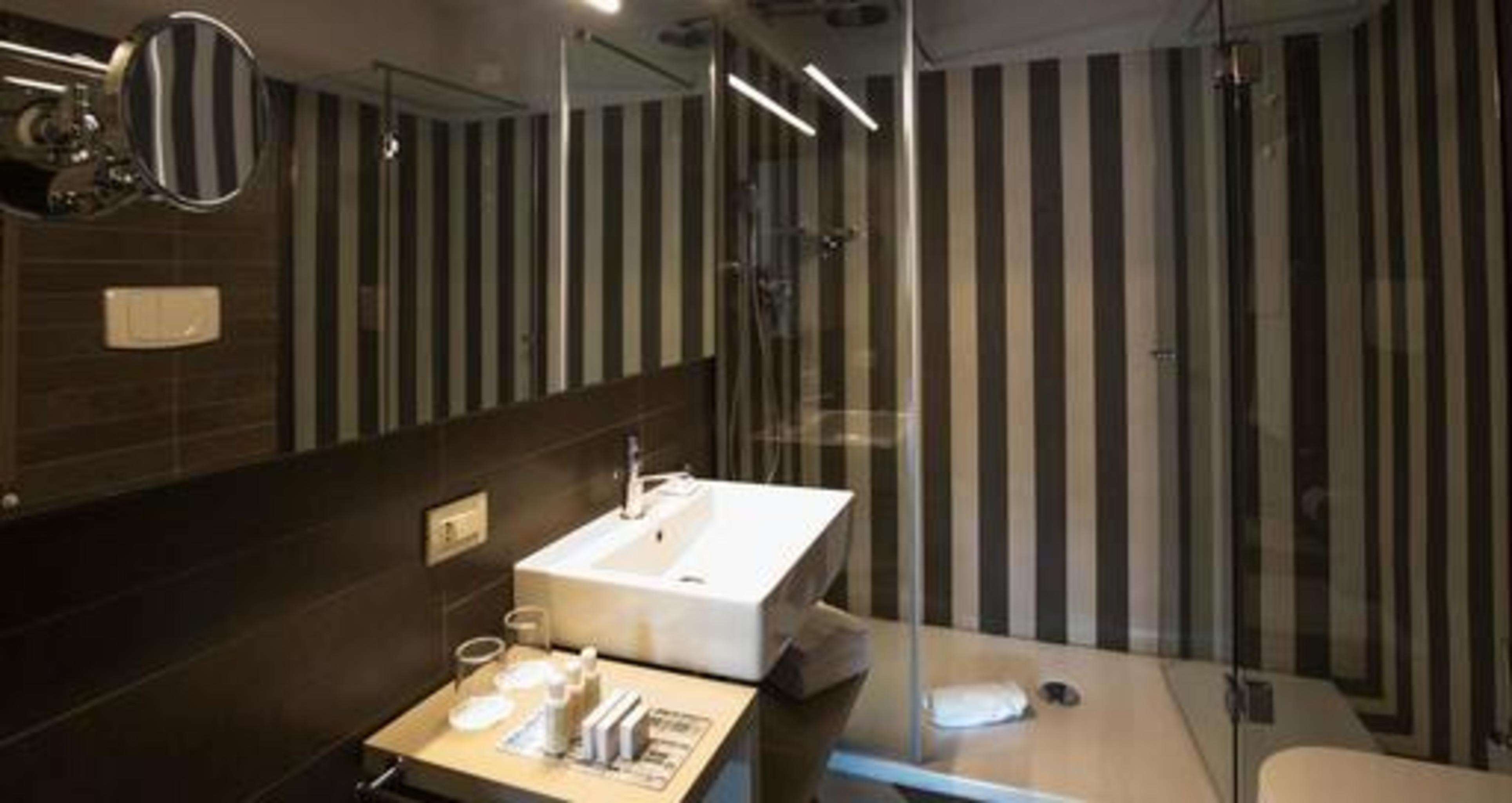 Fifty House Cellini 5* Milan