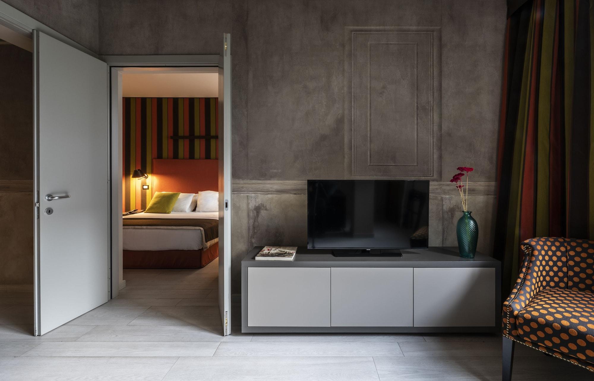 Fifty House Cellini Hotel Milan