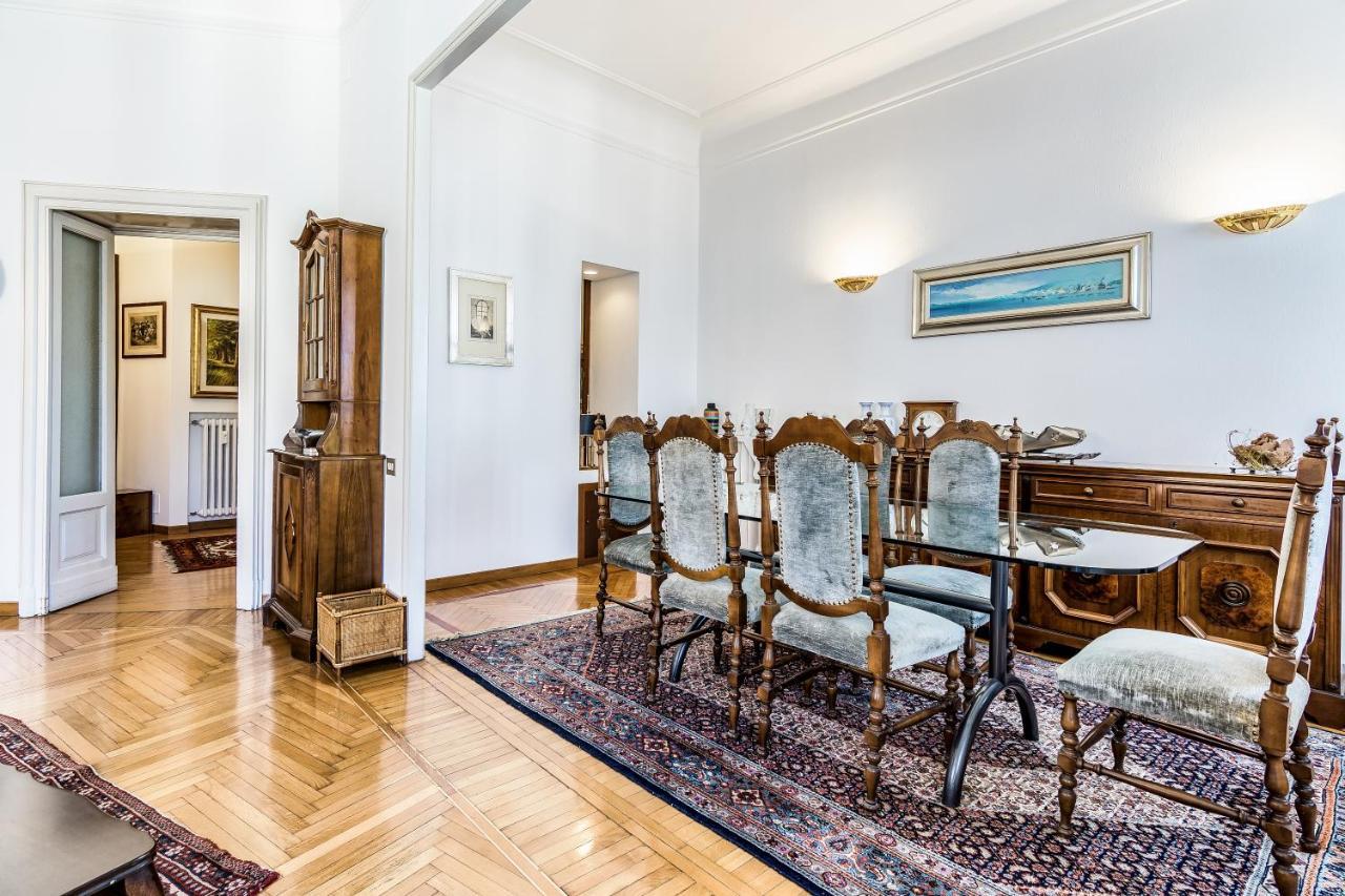 Apartment Huge Center Guastalla Gardens 8pax