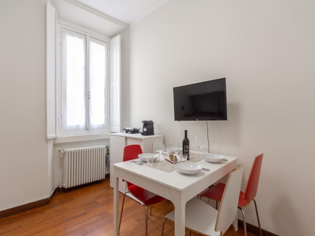 The Rent - Spacious Two-bedroom In Porta Romana Apartamento *