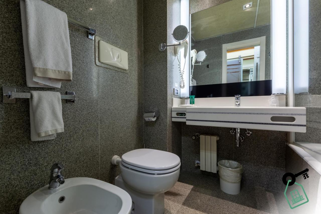 Hotel Rooms Milano Milan