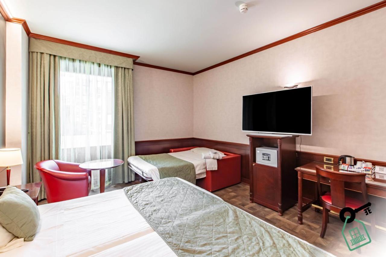 Apartment Hotel Rooms Milano Milan