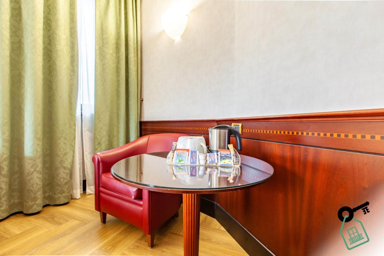 Hotel Rooms Milano Milan