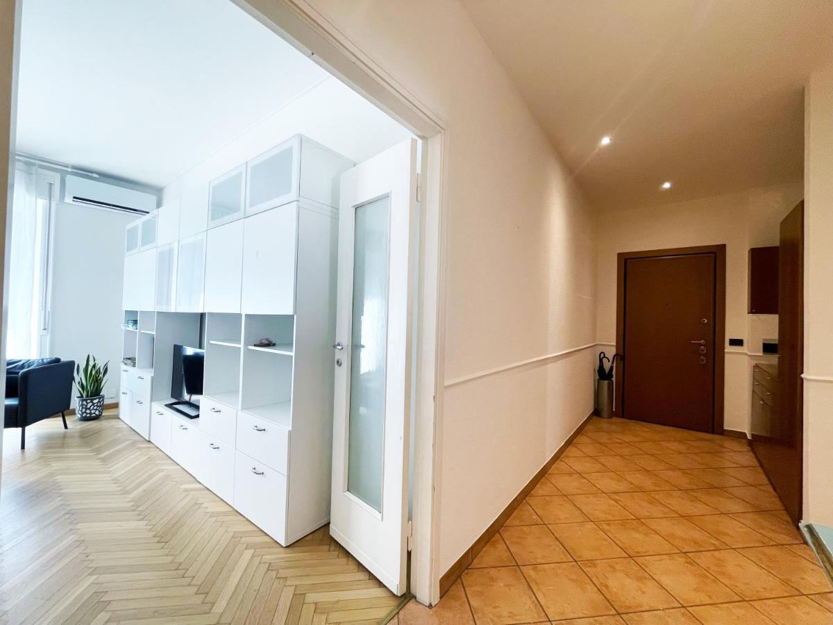 Casa Di Gloria 30mt Mm1 Deangeli * Milan