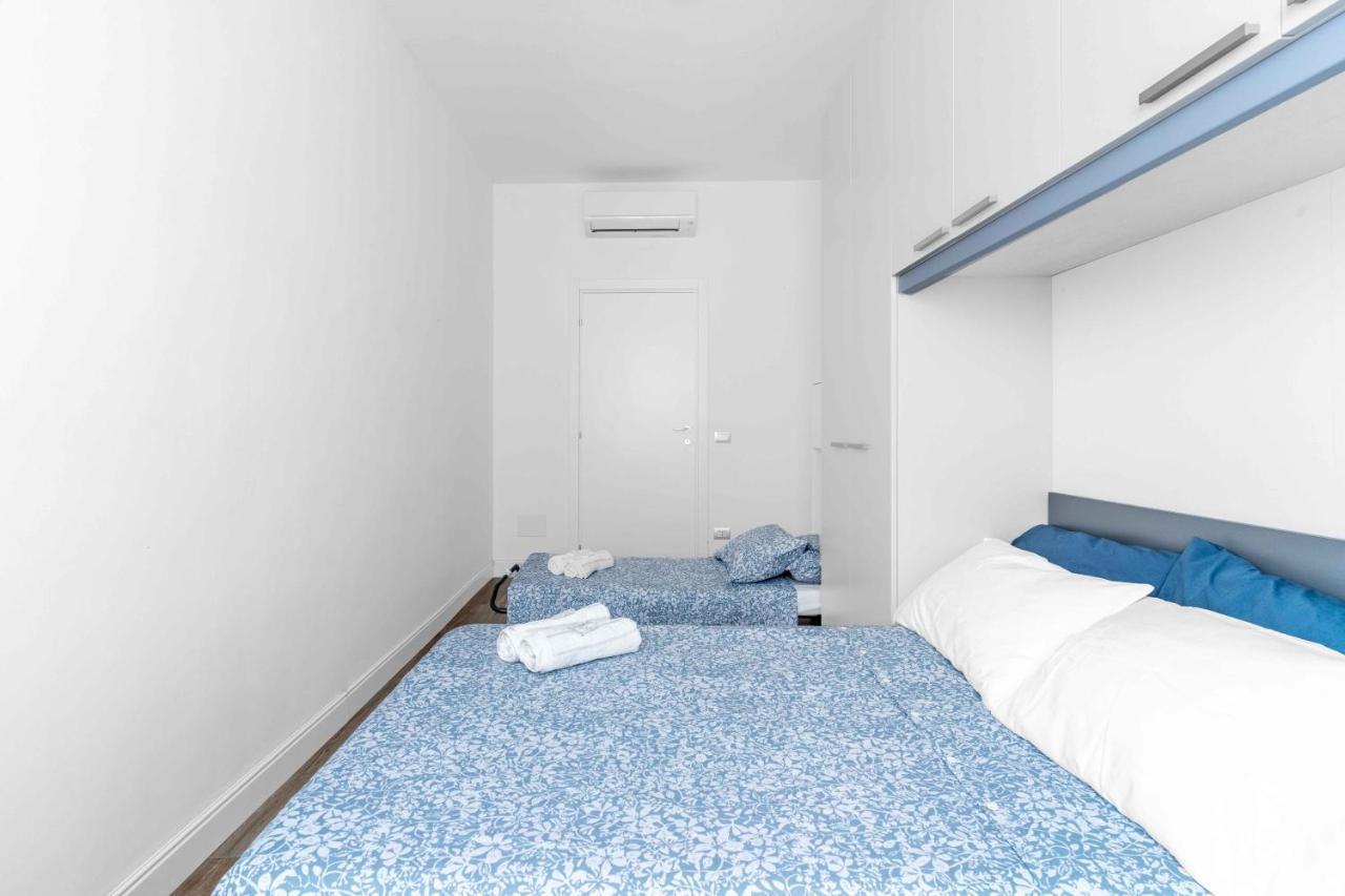 Apartamento Mo237 Loreto- Duomo -modern -