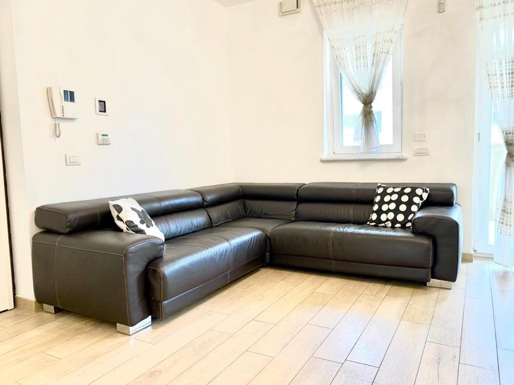 Apartment Mpm - Belinzaghi 5 6 Pax Milan