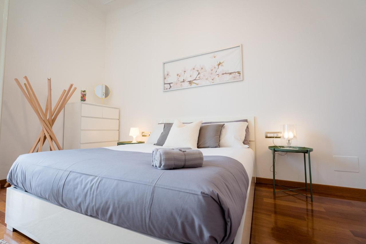 Apartment Cinque Vie Floor - Center Milan
