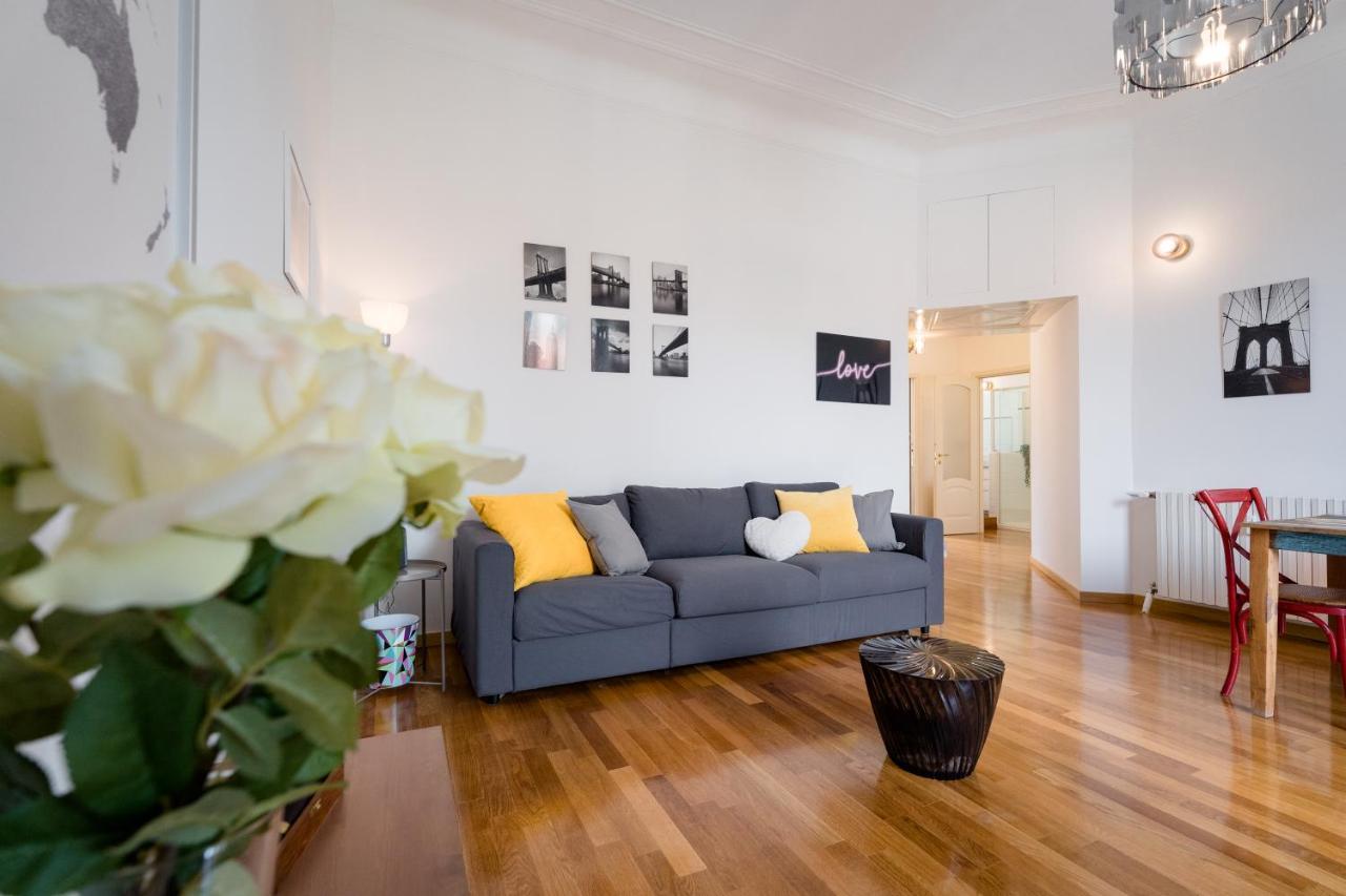 Cinque Vie Floor - Center Apartment Milan