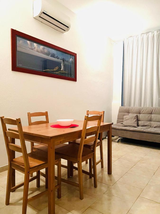 Comfortable And Beautiful Apartment Milan