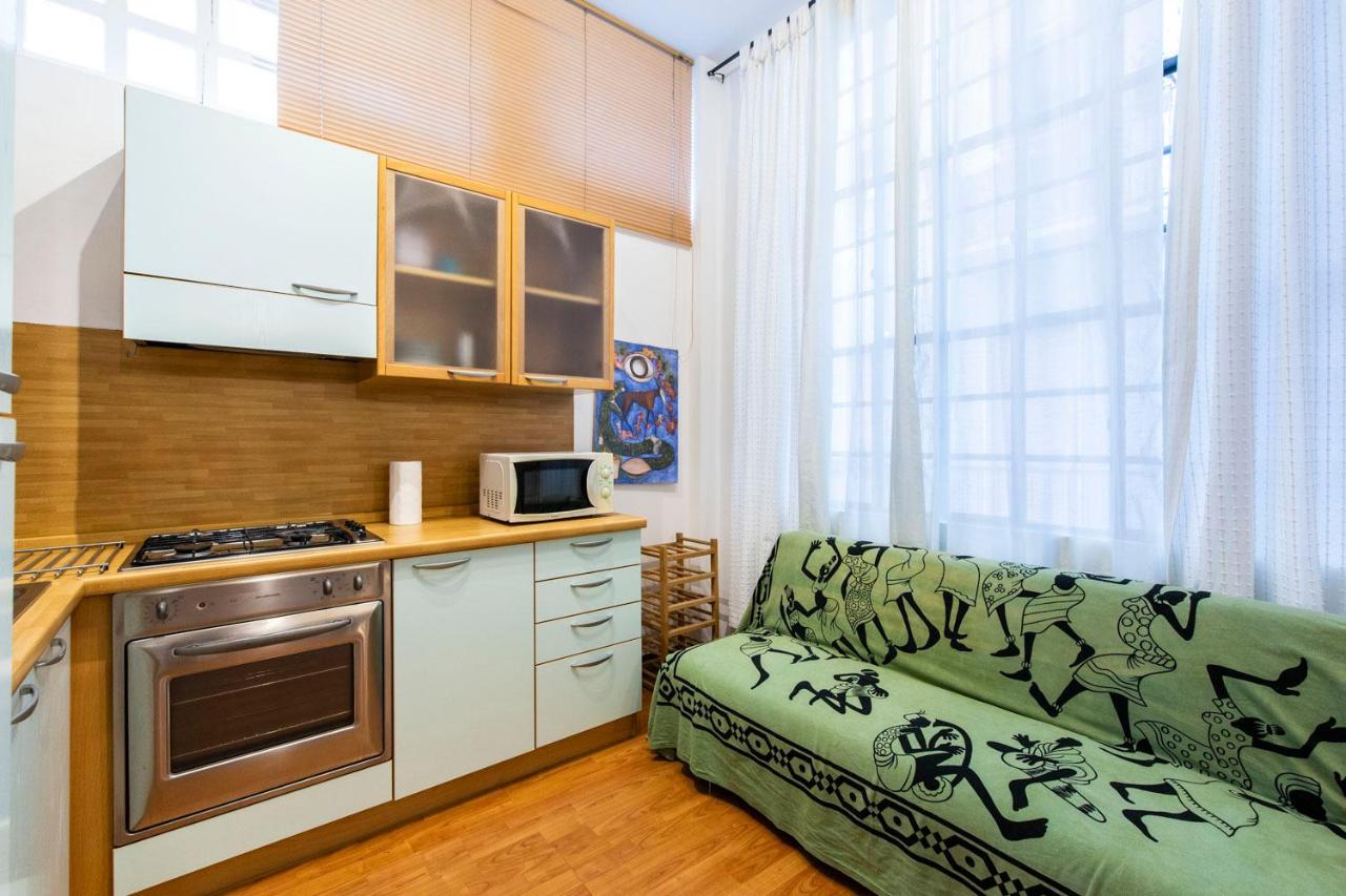 Apartment Extensive Terrace Navigli Toy Artistic Milan
