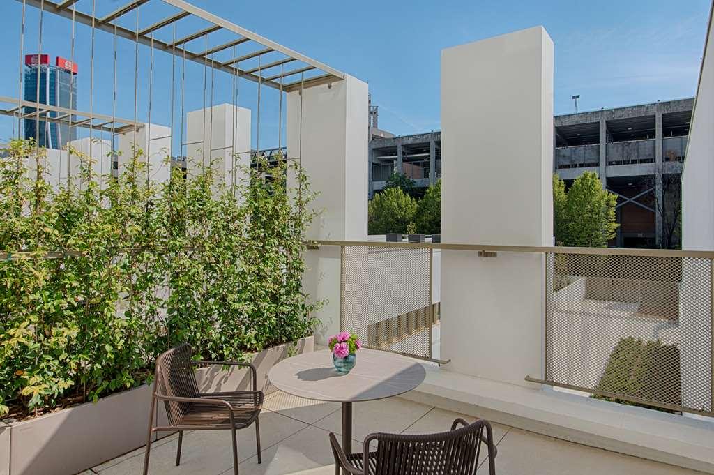 Hotel Nh Collection Life 4*
