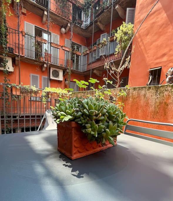 Trendy Flat Naviglio Grande * Milão