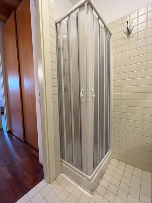 Trendy Flat Naviglio Grande Apartamento Milão