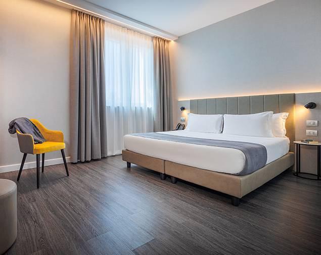 Ih Hotel Milão
