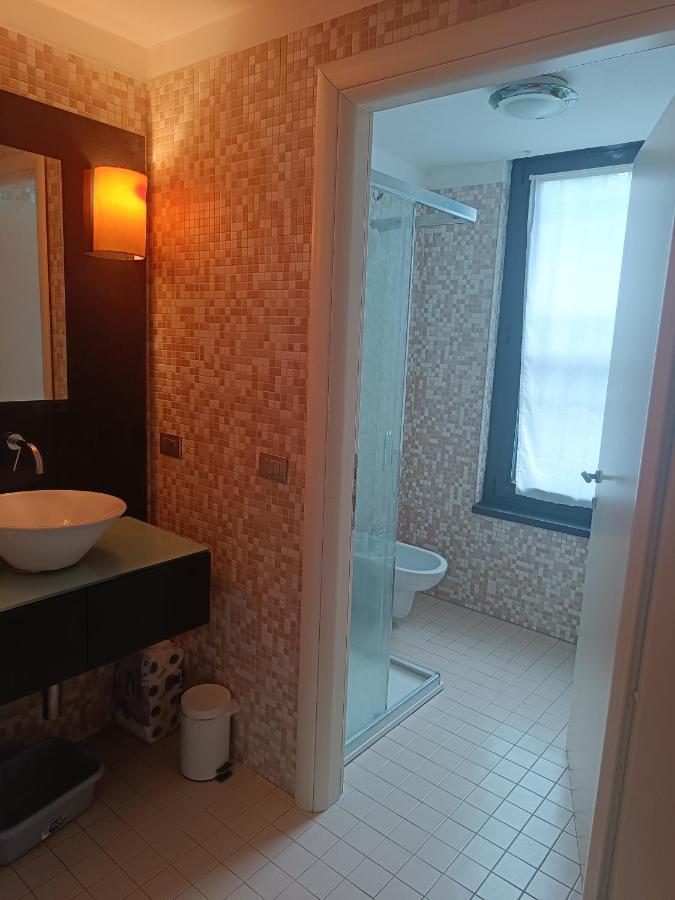 Loft Certosa District Con Parcheggio Privato Appartamento