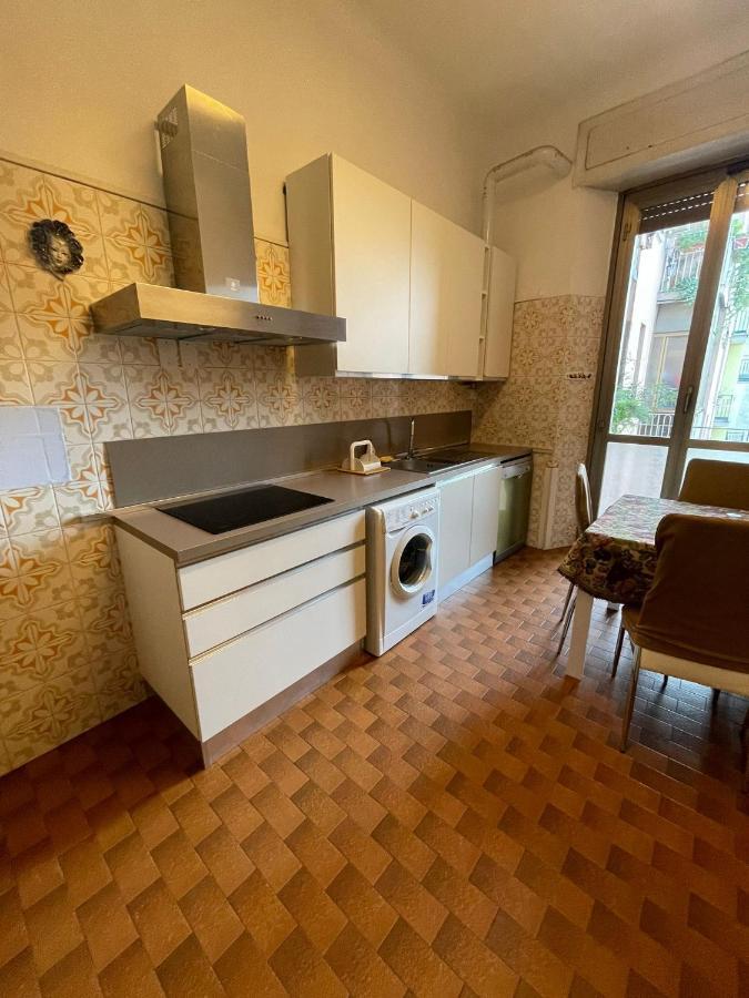 Corner 32 * Milan