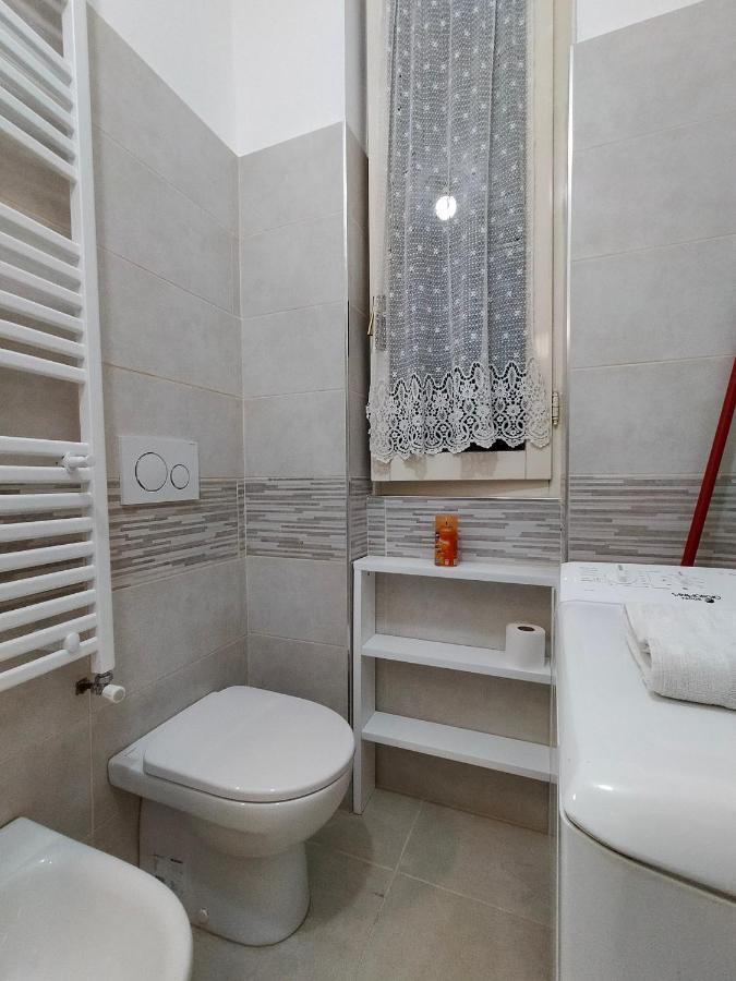 Cir 015146-cni-01484 * Milan