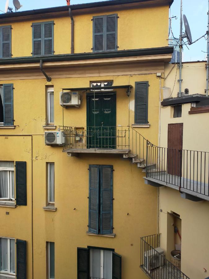 Cir 015146-cni-01484 Milan