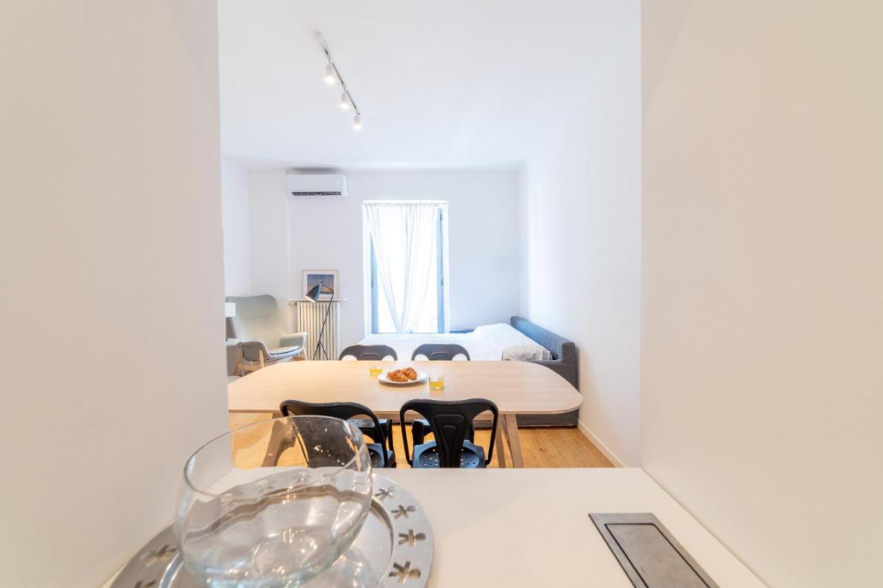 Cute In Apartment Milan