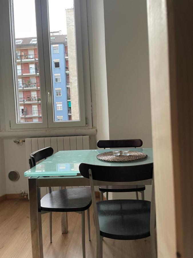Apartment Villoresi Milan