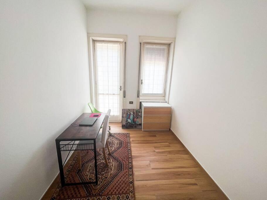 Casa Navigli Cozy In Darsena/navigli * Milan
