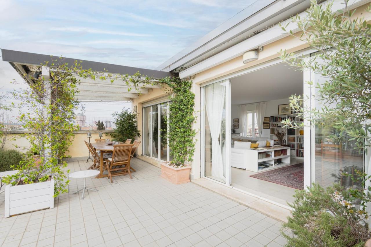 Easylife - Attico 230mq Con Terrazza Area Bocconi Apartment *