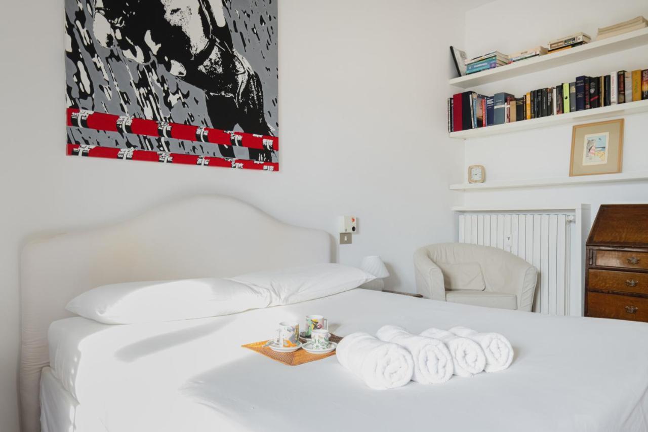 Easylife - Attico 230mq Con Terrazza Area Bocconi Apartment
