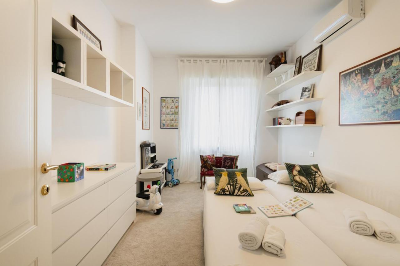 Easylife - Attico 230mq Con Terrazza Area Bocconi Milan