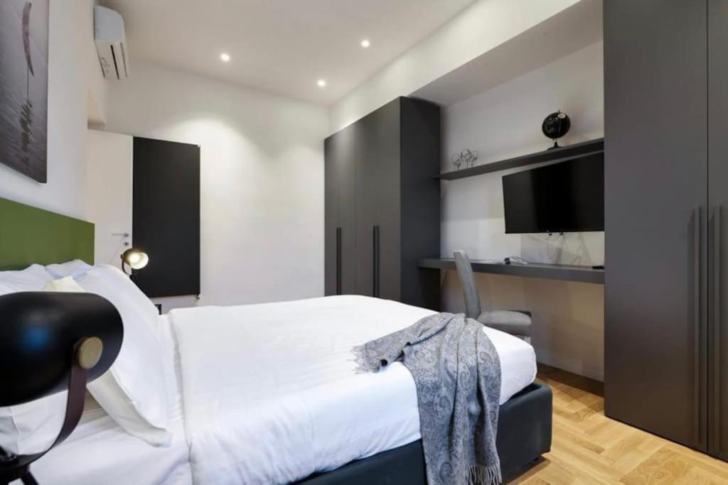 Lusso @milano Centro Unita Con 2 Da Letto Apartment Milan