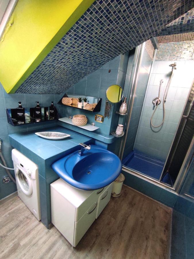 Stazione Centrale-loreto Vintage House With Terrace Wifi Sky-netlix Apartment *